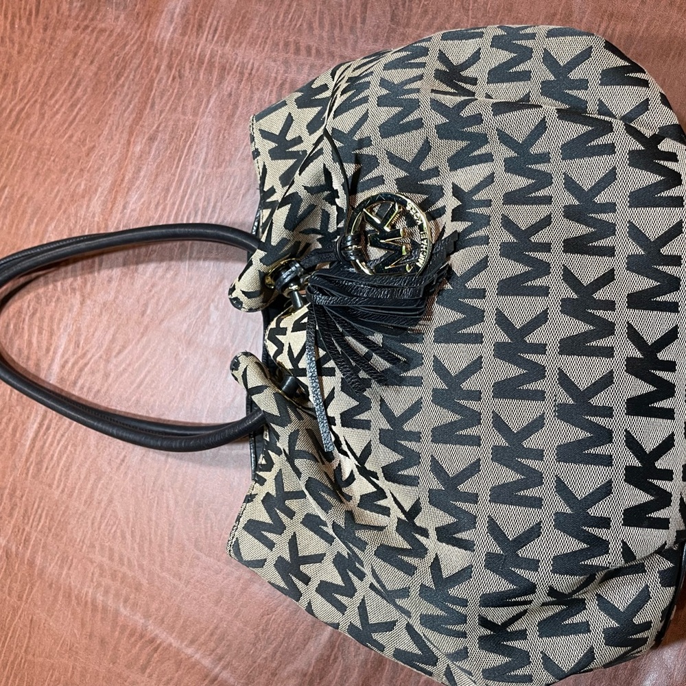 Michael Kors Monogram Black and Tan Tote - Picture 2 of 5